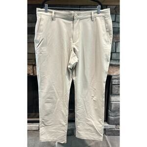 Men’s UNDER ARMOUR Khaki Matchplay Straight Pants Size 40x30 NWT $70 *C5